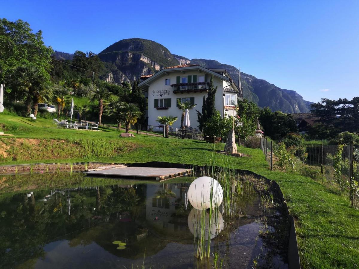 Burgunderhof Villa Montagna Exteriör bild