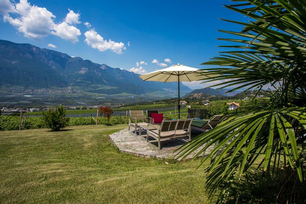 Burgunderhof Villa Montagna Exteriör bild
